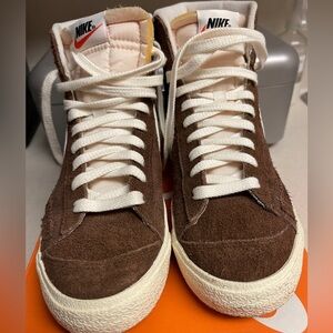 Nike blazer mid 77’ vintage sneaker